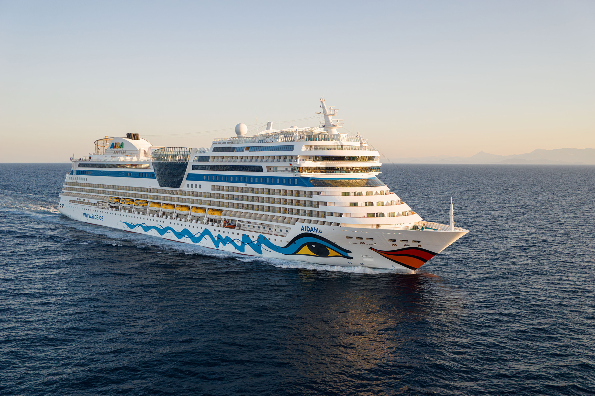 Bild des Kreuzfahrtschiffes AIDAblu